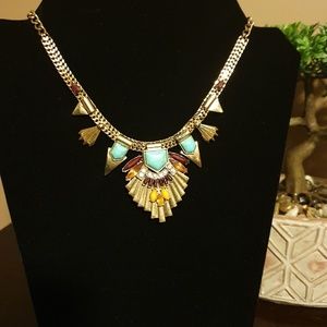 NWOT Gold Turqois Necklace